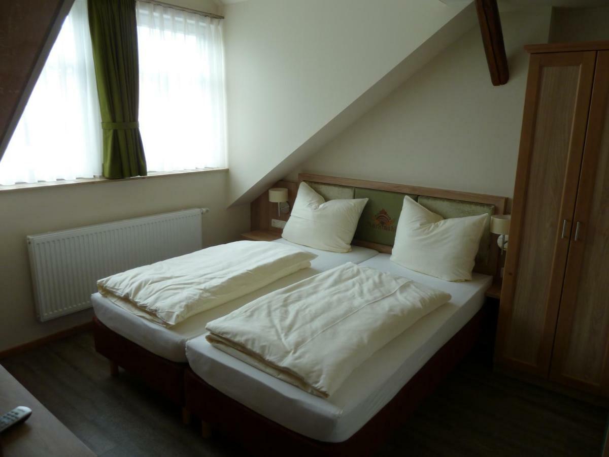 Brauereigasthof Marktmuhle Oberdorla Bagian luar foto